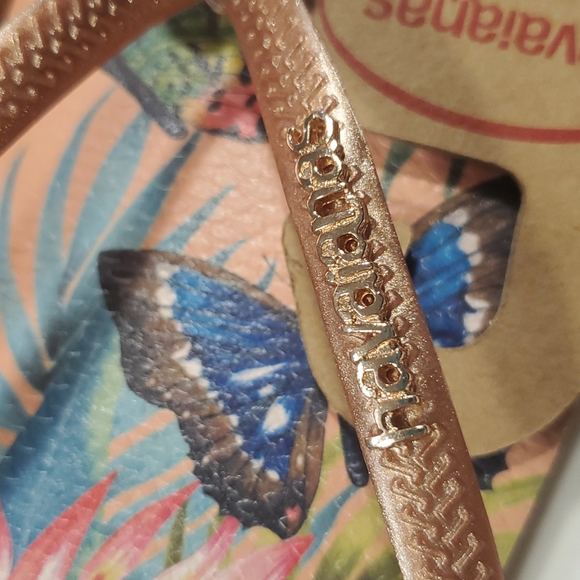 Havaianas Flip Flops - Picture 3 of 6